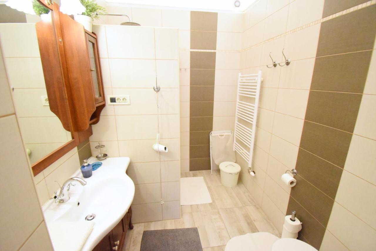 זאגרב Donos Art Apartment מראה חיצוני תמונה